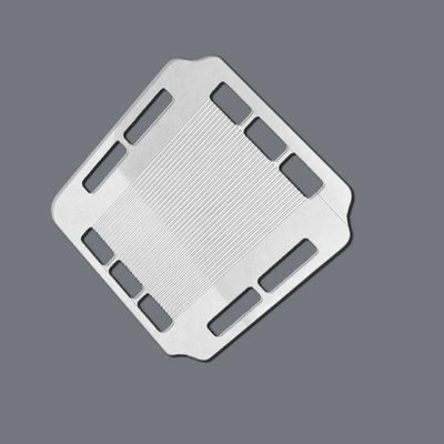 Bipolarne płyty do ogniw paliwowych z materiałami indywidualnymi